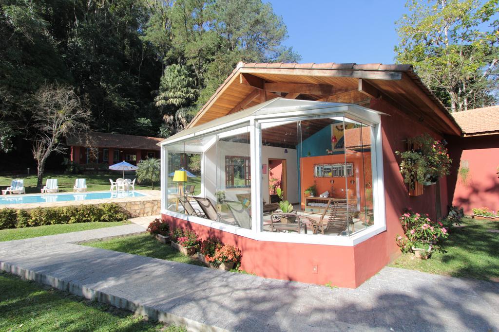 Pequena Suecia Hotel Penedo  Buitenkant foto